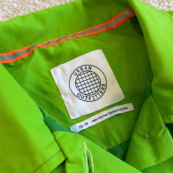 Urban Outfitters Lime Green Jacket Trench Coat in Size XS - Picture 2 of 5